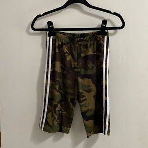 Camo biker shorts